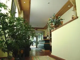 Lido International Desenzano del Garda