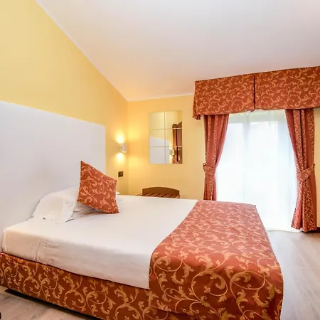 Lido International Desenzano del Garda