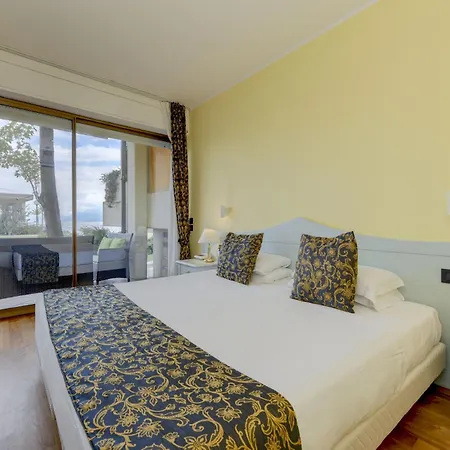 Lido International Desenzano del Garda