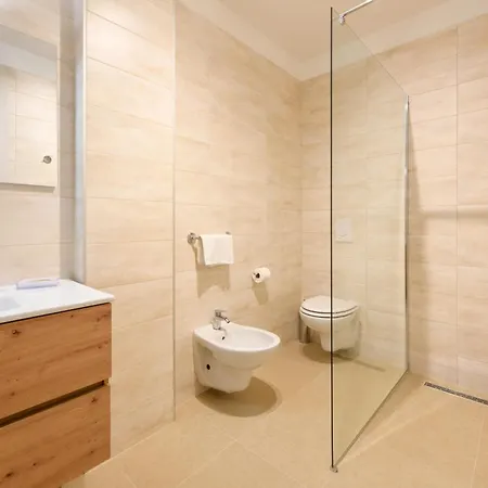 Lido International Hotel 4*