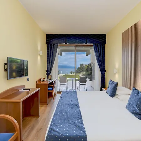Lido International 4*